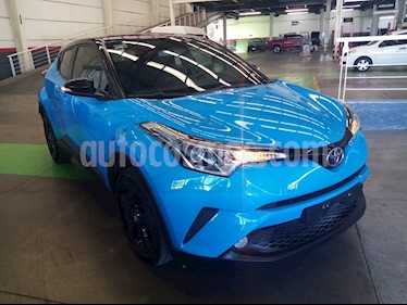 Toyota C-HR 2.0L usado (2019) color Azul precio $349,000