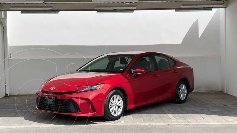 Toyota Camry HEV LE (2025)