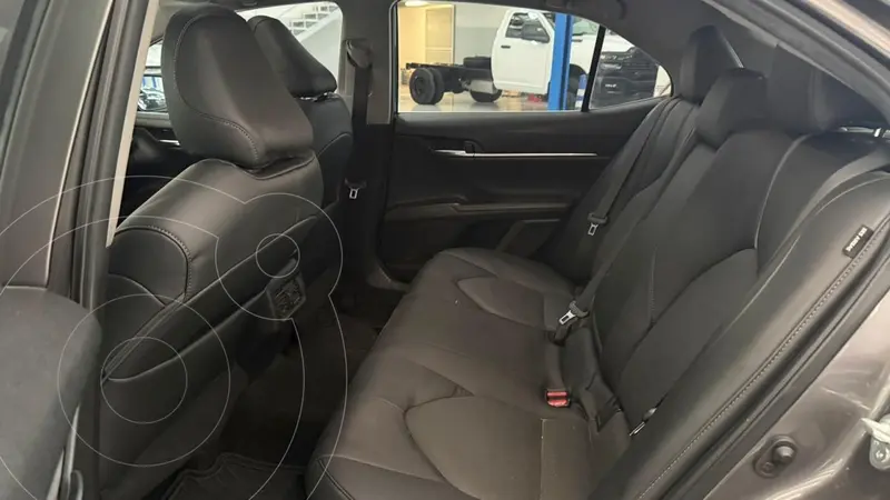 toyota camry-hev