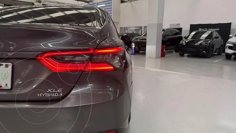 toyota camry-hev