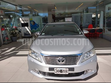 Foto venta Auto usado Toyota Camry 2.4 L4 Aut (2013) color Gris precio $550.000