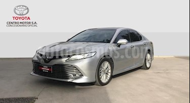 Foto venta Auto usado Toyota Camry 3.5 Aut (2018) color Gris Claro precio $1.750.000