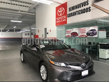 foto Toyota Camry 4p LE L4/2.5 Aut usado (2018) color Gris precio $329,000