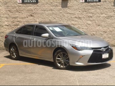 foto Toyota Camry 4p XSE V6/3.5 Aut usado (2017) color Plata precio $280,000