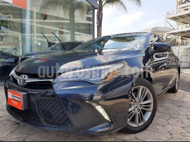 Toyota Camry 4p XSE V6/3.5 Aut usado (2015) color Gris precio $235,000