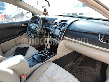 foto Toyota Camry LE 2.4L usado (2012) color Blanco precio $155,000