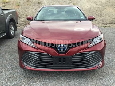 Toyota Camry XLE 2.5L Navi usado (2019) color Rojo precio $545,000