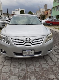 foto Toyota Camry XLE 2.4L usado (2011) color Plata Metalizado precio $118,000