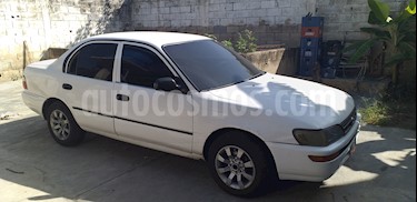 foto Toyota Camry GL usado (1994) color Blanco precio u$s2.450