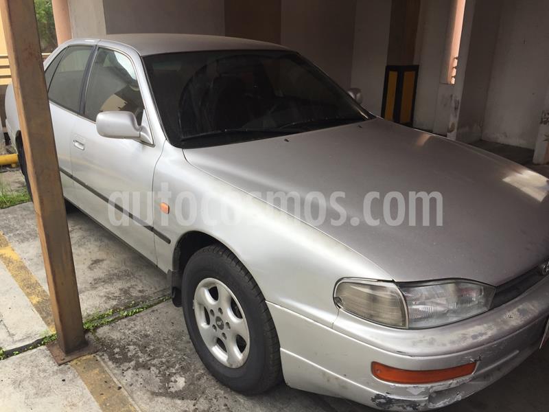 foto Toyota Camry 2200 usado (1993) color Gris precio u$s1.600