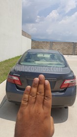 foto Toyota Camry XLE 2.4L usado (2007) color Gris precio $80,000