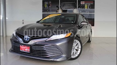 foto Toyota Camry XLE 2.5L Navi Híbrido usado (2019) color Gris precio $555,000