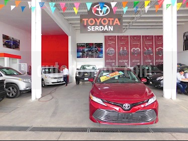 Foto venta Auto usado Toyota Camry XLE 2.5L (2018) color Rojo precio $440,000