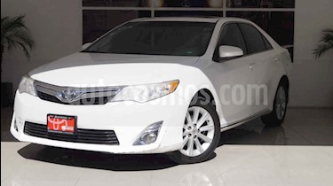 Foto venta Auto usado Toyota Camry XLE 3.5L V6 (2014) color Blanco precio $195,000