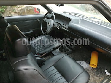 foto Toyota Corolla 1.6 XLi usado (1980) color Naranja precio $12.000.000