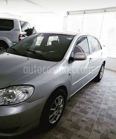 Foto venta carro usado Toyota Corolla 1.8 AT (2004) color Gris precio u$s4.300