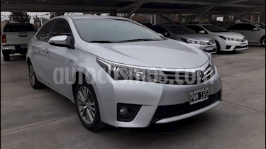 Foto venta Auto usado Toyota Corolla 1.8 SE-G CVT (2015) color Gris Claro precio $815.000