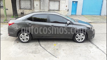foto Toyota Corolla 1.8 XEi Aut usado (2017) color Gris Oscuro precio $840.000