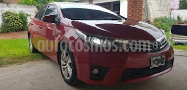 foto Toyota Corolla 1.8 XEi Pack CVT usado (2015) color Rojo precio $558.000