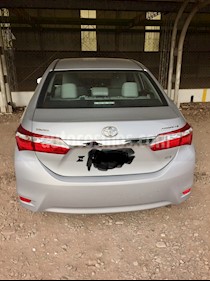 Foto Toyota Corolla 1.8 XEi Pack CVT usado (2014) color Plata precio $496.000