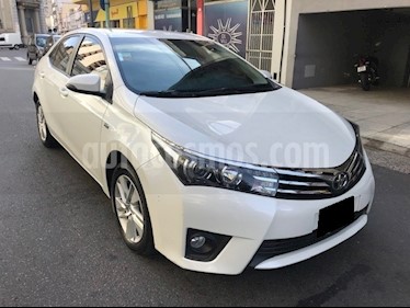 foto Toyota Corolla 1.8 XEi Pack usado (2015) color Blanco Perla precio $690.000
