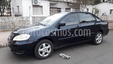 foto Toyota Corolla 1.8 XEi usado (2005) color Azul precio $175.000