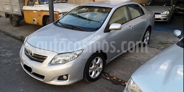 foto Toyota Corolla 1.8 XEi usado (2010) color Gris Plata precio $303.000