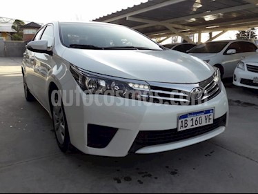 foto Toyota Corolla 1.8 XLi CVT usado (2017) color Blanco precio $770.000