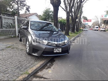 foto Toyota Corolla 1.8 XLi usado (2015) color Gris Oscuro precio $630.000