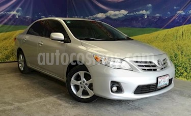 foto Toyota Corolla 4p XLE L4/1.8 Aut Q/C usado (2013) color Plata precio $160,000