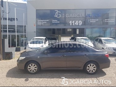 Toyota Corolla 1.8 XLi usado (2012) color Gris Oscuro precio $490.000