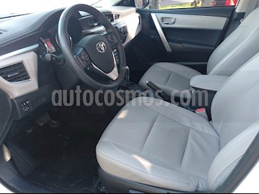 foto Toyota Corolla 1.8 XEi usado (2016) color Blanco precio $890.000