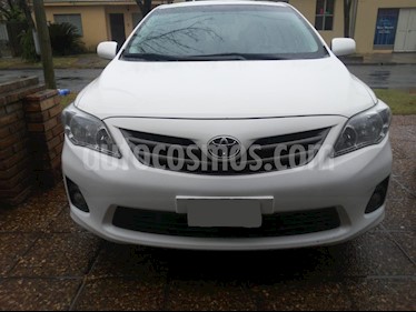 Toyota Corolla 1.8 XEi usado (2013) color Blanco precio $650.000