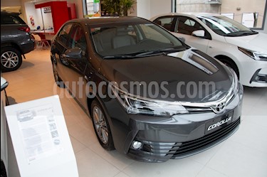 foto Toyota Corolla 1.8 XEi usado (2019) color A elección precio $1.735.000