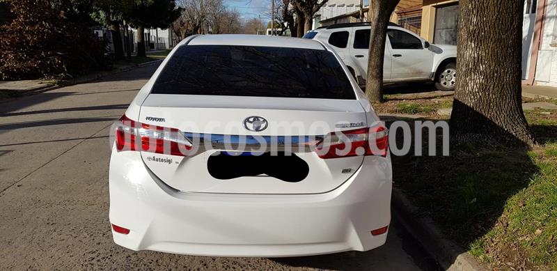 Toyota Corolla 1.8 XEi CVT usado (2016) color Blanco precio $1.200.000