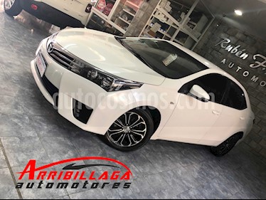 foto Toyota Corolla 1.8 XLi usado (2015) color Blanco Perla precio $930.000