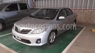 foto Toyota Corolla 1.8 XEi usado (2013) color Gris precio $530.000
