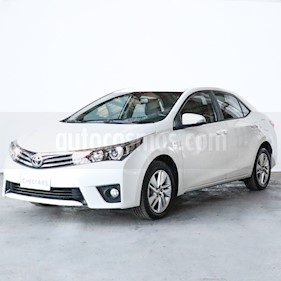 Toyota Corolla 1.8 XEi Pack CVT usado (2015) color Blanco precio $920.000