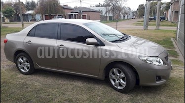 Toyota Corolla 1.8 XEi usado (2009) color Beige precio $490.000