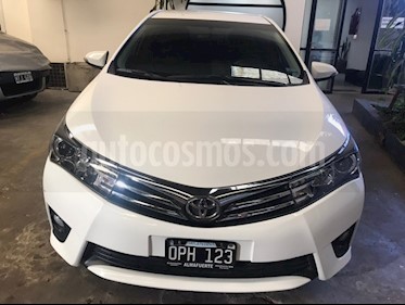 Toyota Corolla 1.8 XEi usado (2015) color Blanco precio $720.000
