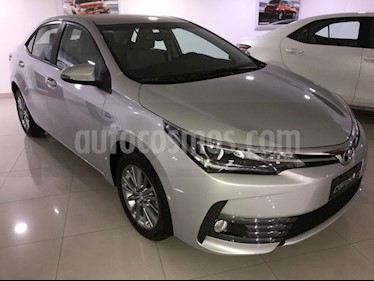 Toyota Corolla 1.8 XEi usado (2019) color Gris Plata precio $1.390.000