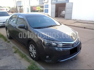 foto Toyota Corolla 1.8 XEi usado (2014) color Gris Oscuro precio $650.000