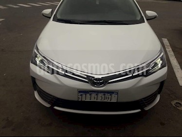 Toyota Corolla 1.8 SE-G CVT usado (2017) color Blanco Perla precio $1.600.000