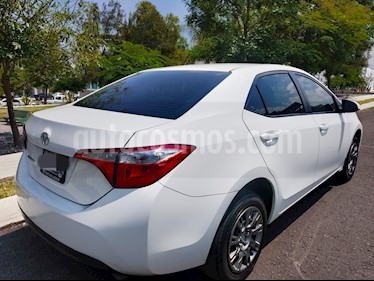 foto Toyota Corolla Base usado (2015) color Blanco precio $185,000