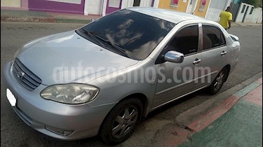 Foto venta carro usado Toyota Corolla GLi Aut (2005) color Plata precio u$s4.000