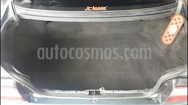 foto Toyota Corolla GLi 1.8L usado (1997) color Gris precio u$s1.800