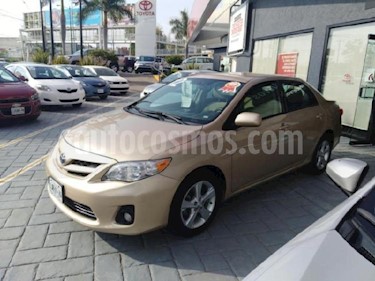 Toyota Corolla GLi usado (2012) color Dorado precio u$s11.000