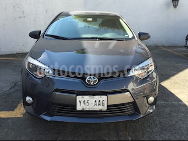 foto Toyota Corolla LE 1.8L Aut usado (2015) color Gris Metálico precio $210,000