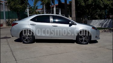 foto Toyota Corolla LE 1.8L Aut usado (2017) color Plata precio $259