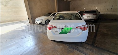 Toyota Corolla Base usado (2015) color Blanco precio $172,000